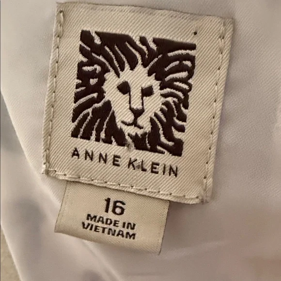 Anne Klein Navy and White Floral Midi Dress - Picture 2 of 11